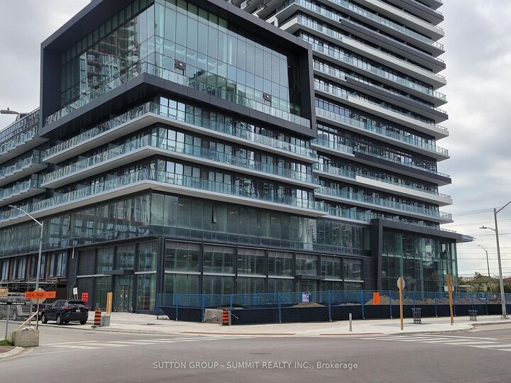 Photo de la propriété:  448 Burnhamthorpe Road W 5903  ON L5B 0R4 