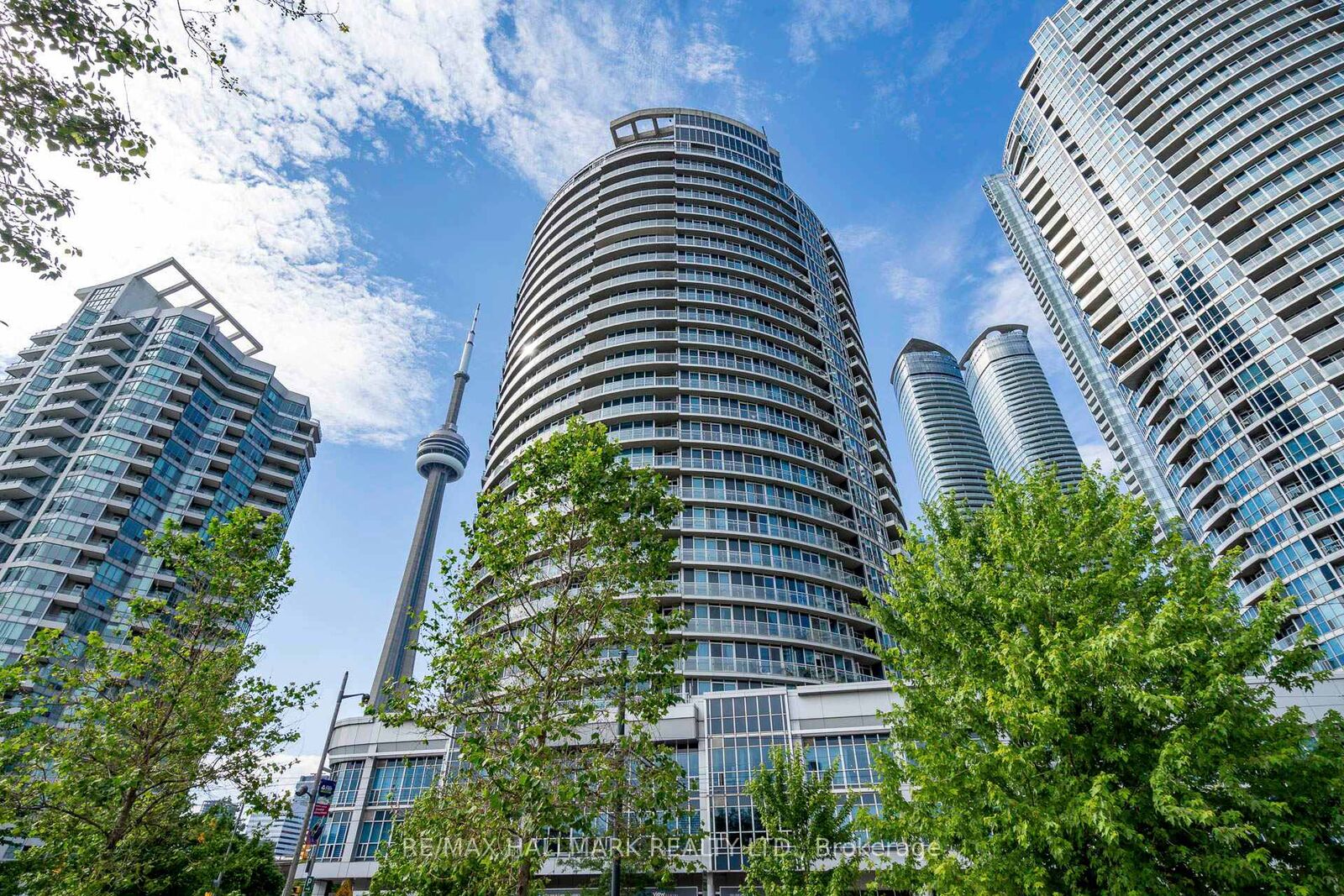 Property Photo:  218 Queens Quay W 402  ON M5J 2Y6 