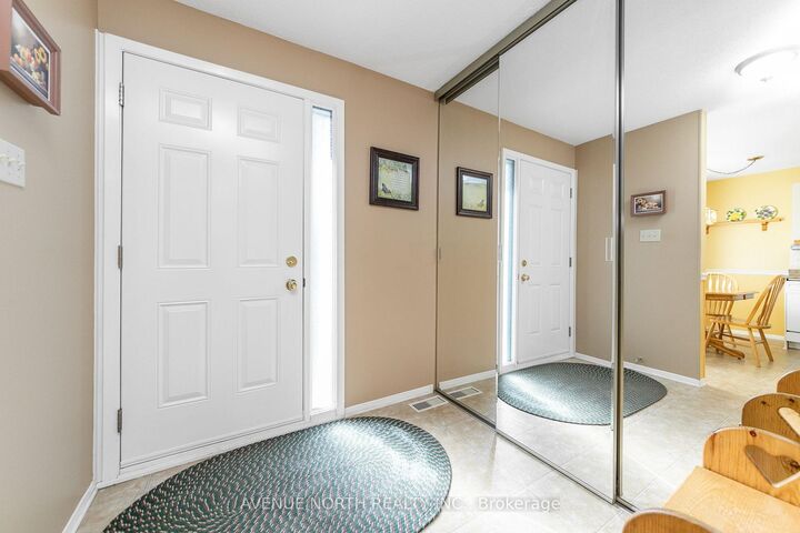 Property Photo:  2270 Cotters Crescent 239  ON K1V 8Y6 