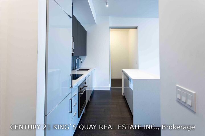 Property Photo:  2908 Highway 7 N/A 508  ON L4K 0K5 