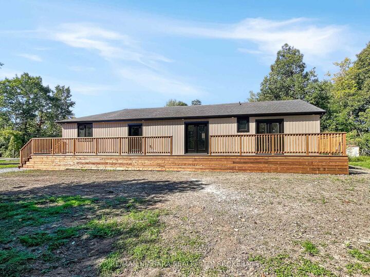 Property Photo:  3042 Bethune Avenue  ON L0S 1N0 