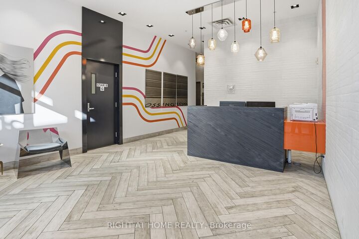 Property Photo:  109 Ossington Avenue 511  ON M6J 2Z2 