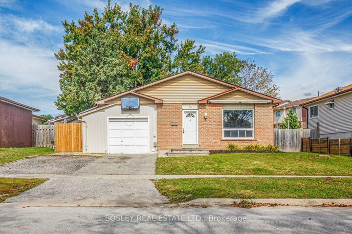 Property Photo:  46 Austen Lane  ON L4N 5C7 