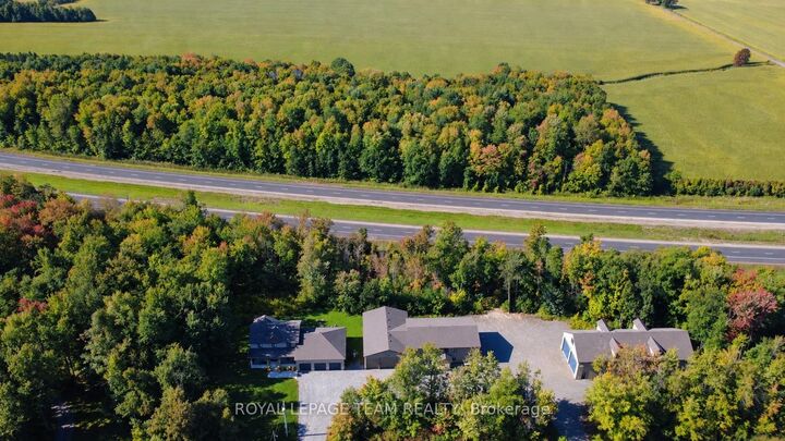 Photo de la propriété: 6330 Second Line Road ON K0A 2E0