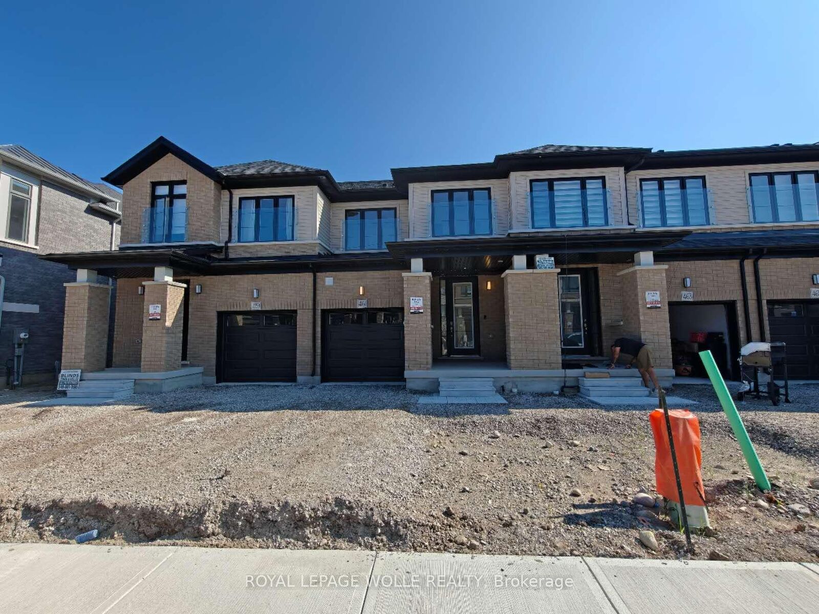 Property Photo:  461 Jack Wilford Way  ON N4S 0G4 