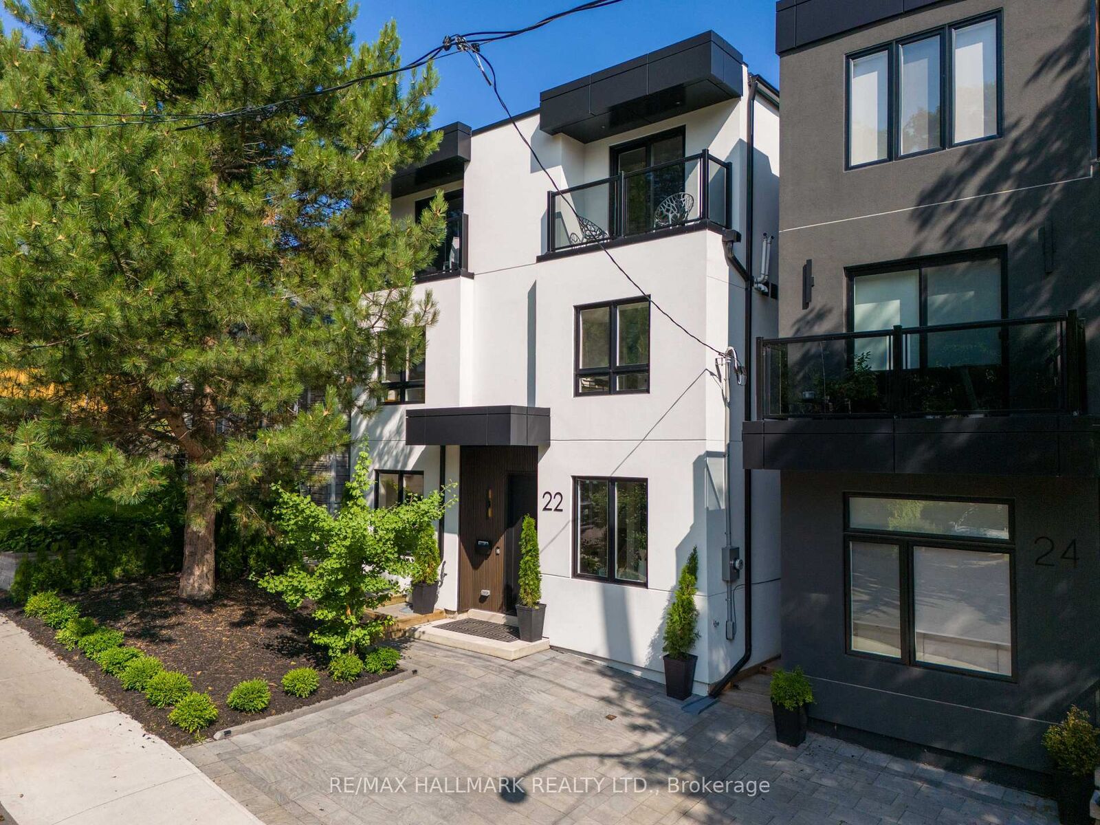 Property Photo: 22 Harriet Street ON M4L 2E9