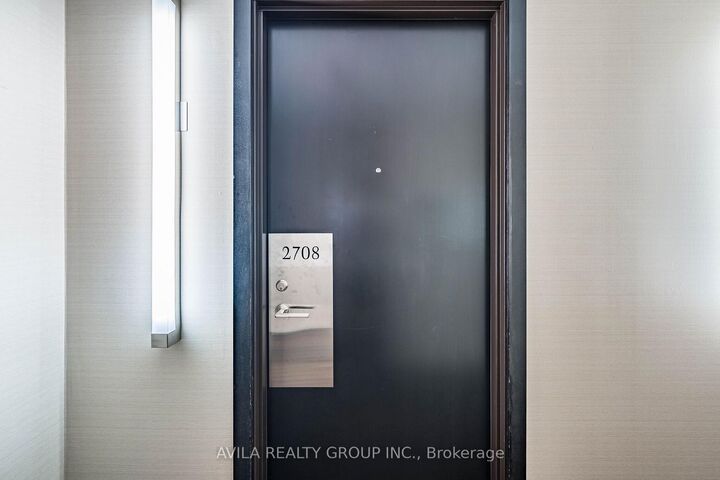 Property Photo:  2 Anndale Drive 2708  ON M2N 0G5 