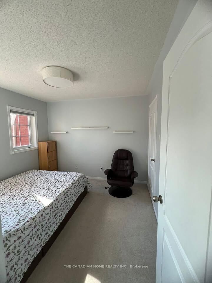 Property Photo:  50 Monaco Court W  ON L7A 1X4 