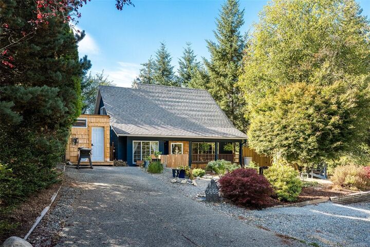Property Photo:  3668 Princess Ave  BC V0R 1L3 