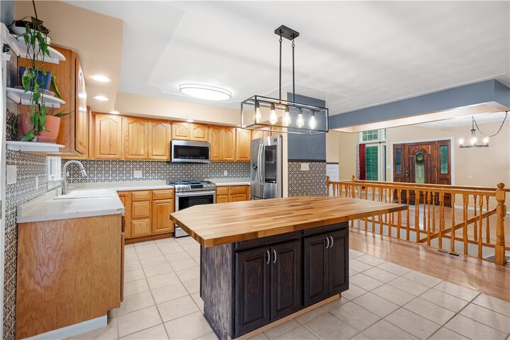 Property Photo:  3054 Bedillion Road  PA 15301 