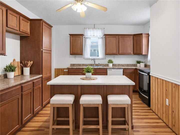 Property Photo: 601 Mount Pleasant St PA 15601
