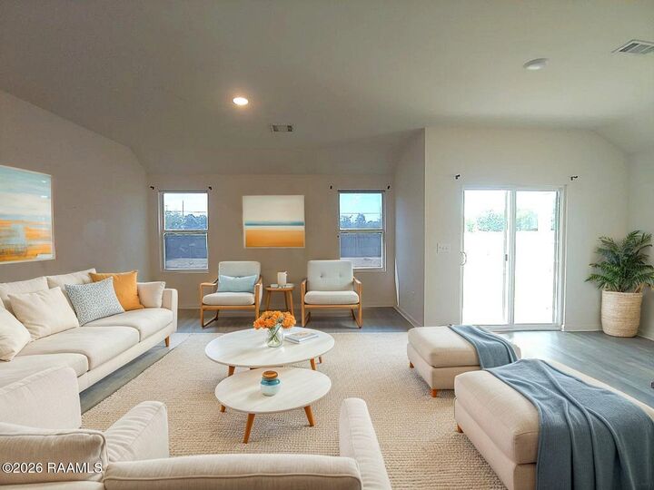Property Photo: 209 Gaynor Drive LA 70583