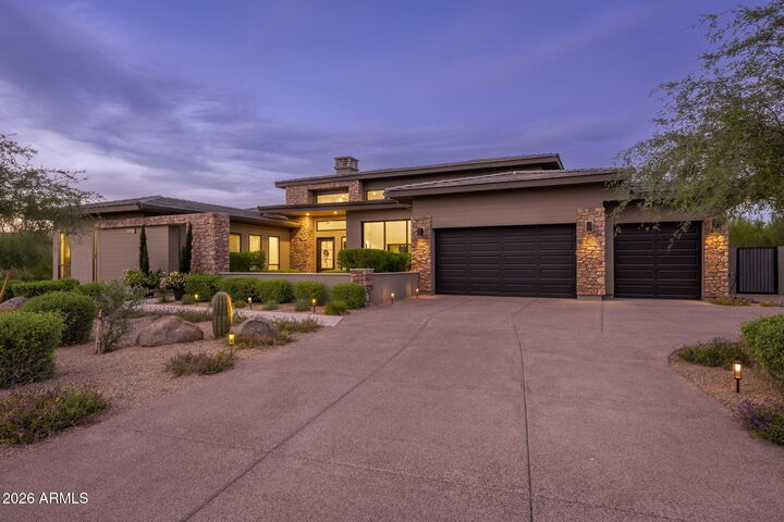 Property Photo: 8366 E Old Paint Trail AZ 85266