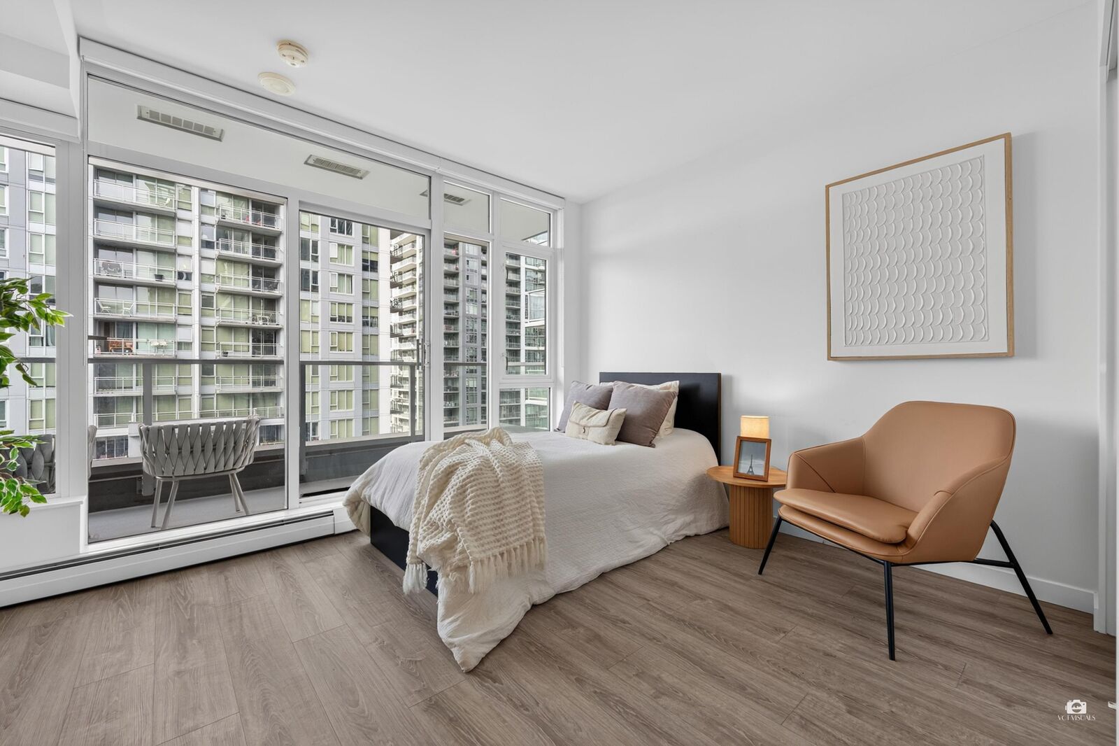 Property Photo:  13350 Central Avenue 1115  BC V3T 0S1 