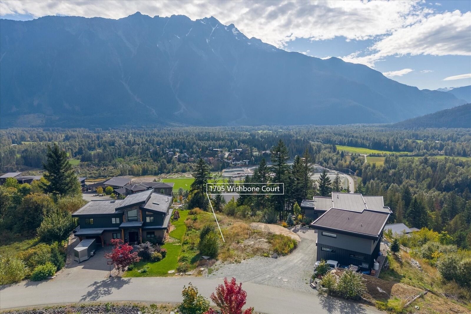 Property Photo: 1705 Wishbone Court BC V0N 2L1