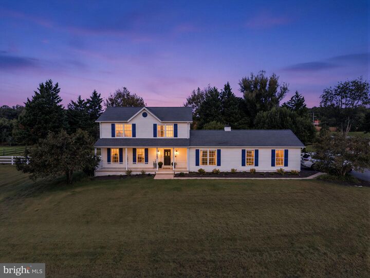 Property Photo:  3204 Hayloft Court  MD 21797 