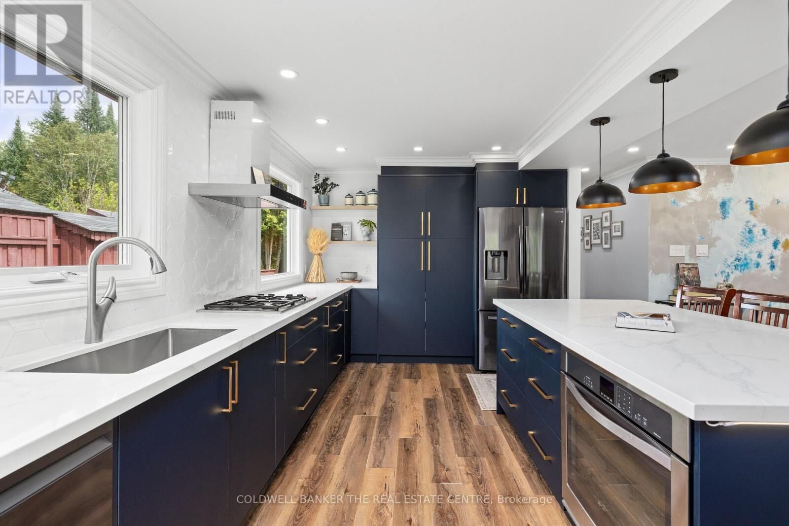 Property Photo:  3211 Cowan Avenue  ON L9S 2K2 