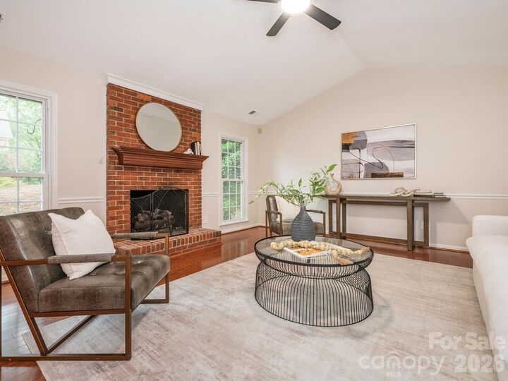 Property Photo:  1207 Matthews Plantation Drive  NC 28105 