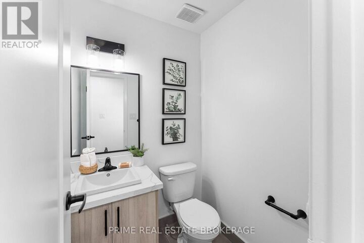 Property Photo:  35 Waterman Avenue 29  ON N6C 5T3 