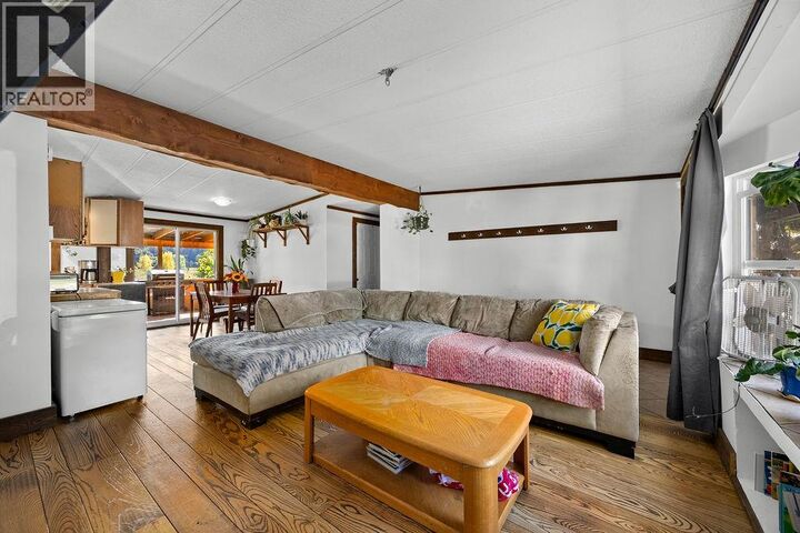 Property Photo:  3495 Adair Street 18  BC V4Y 0J6 
