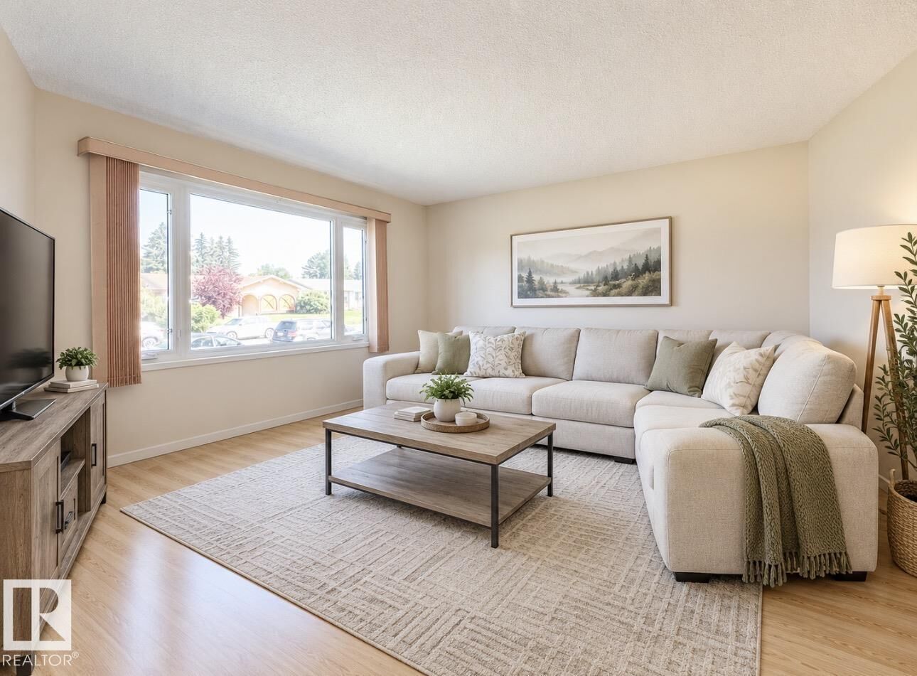 Property Photo:  5620 55A Street  AB T9A 2A9 
