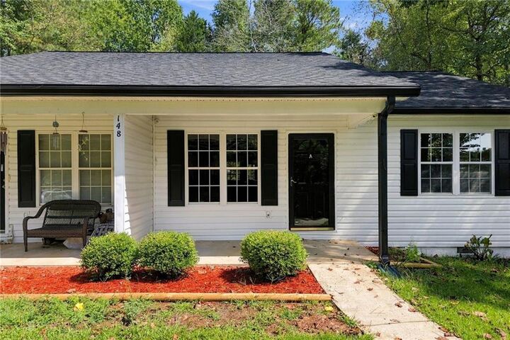 Property Photo:  148 Gennett Drive  GA 30143 