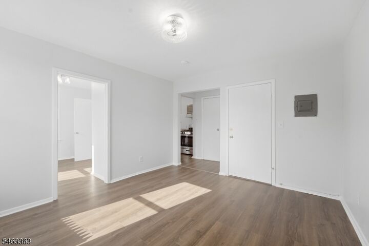 Property Photo: 23 Tichenor Pl 2 NJ 07042