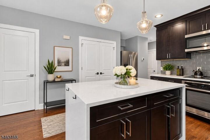 Property Photo:  87 Benjamin St  NJ 07016 