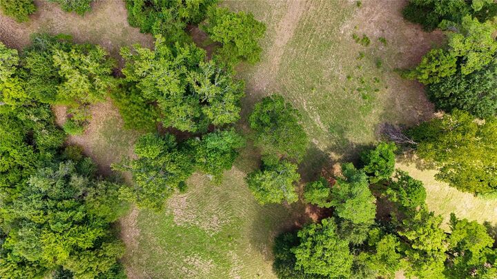 Property Photo:  700 County Road 4120  TX 75979 