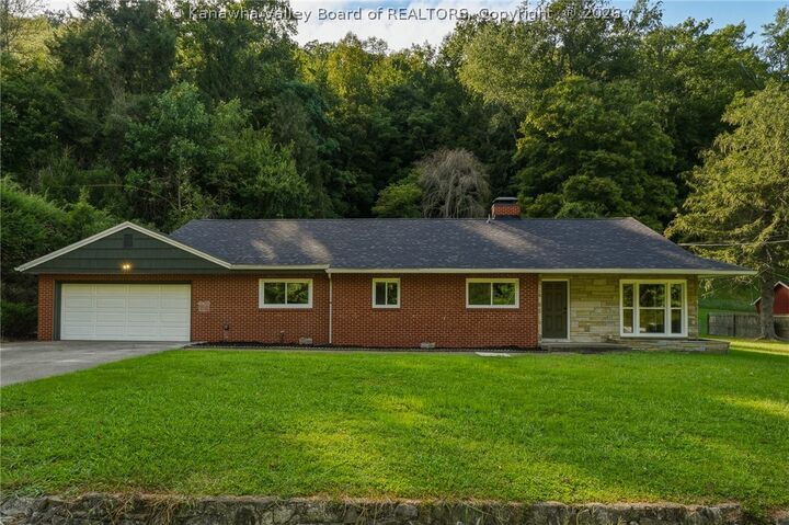 Property Photo: 711 Chappell Road WV 25304