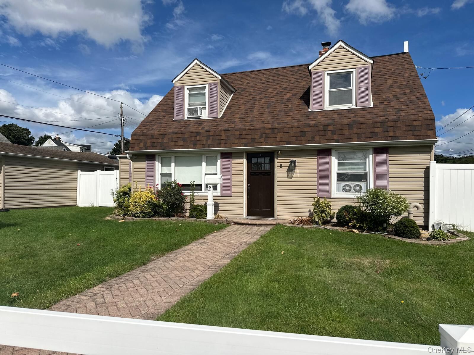 Property Photo:  2 Rope Lane  NY 11756 
