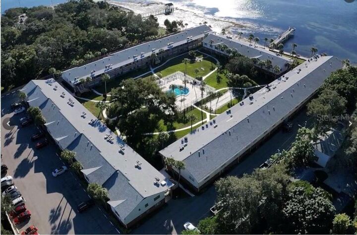 Property Photo:  650 Pinellas Point Drive S 240  FL 33705 