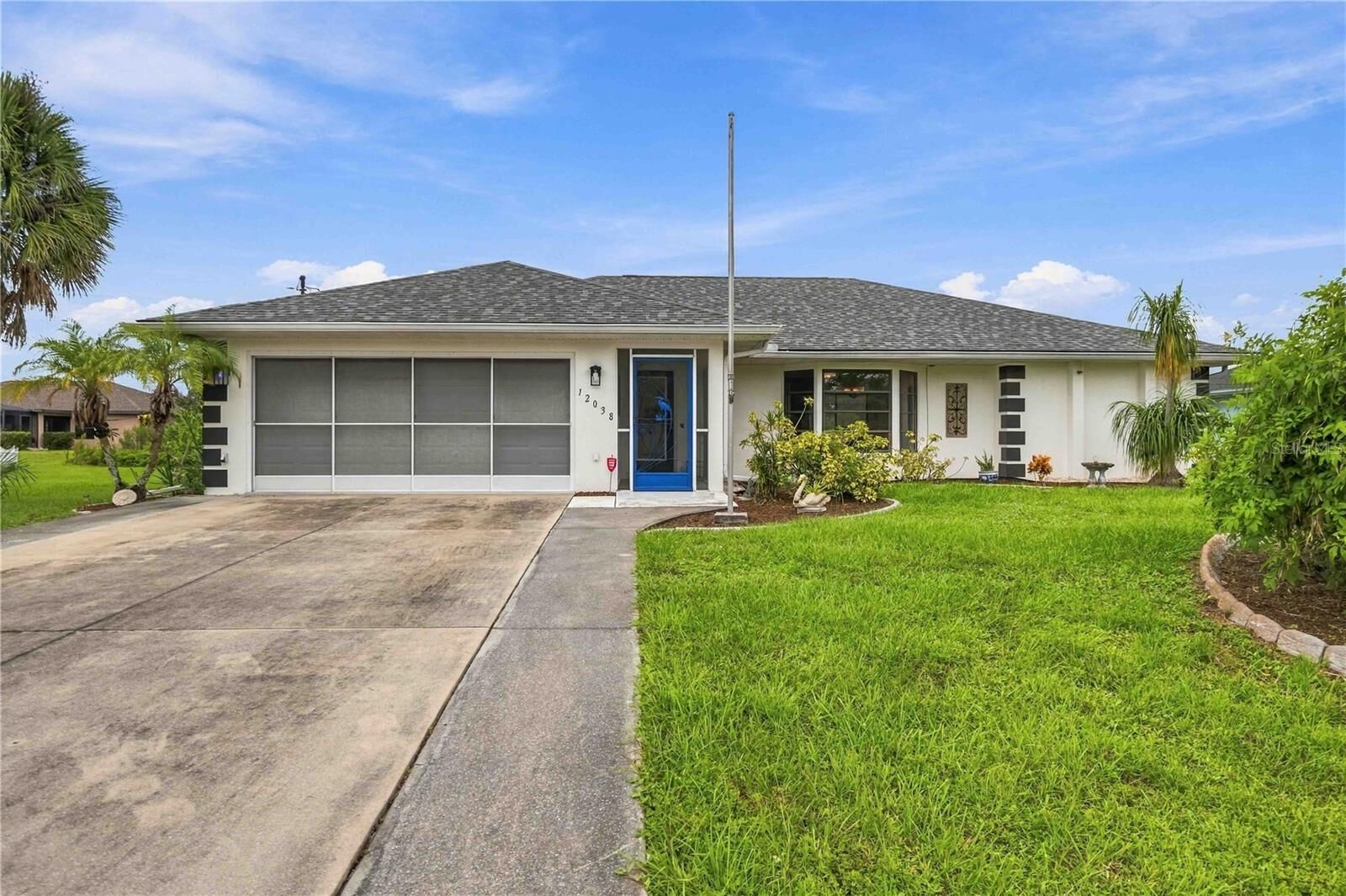 Property Photo: 12038 Florence Avenue FL 33981