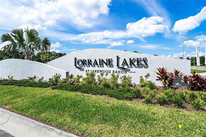 Property Photo: 15914 Clear Skies Place FL 34211