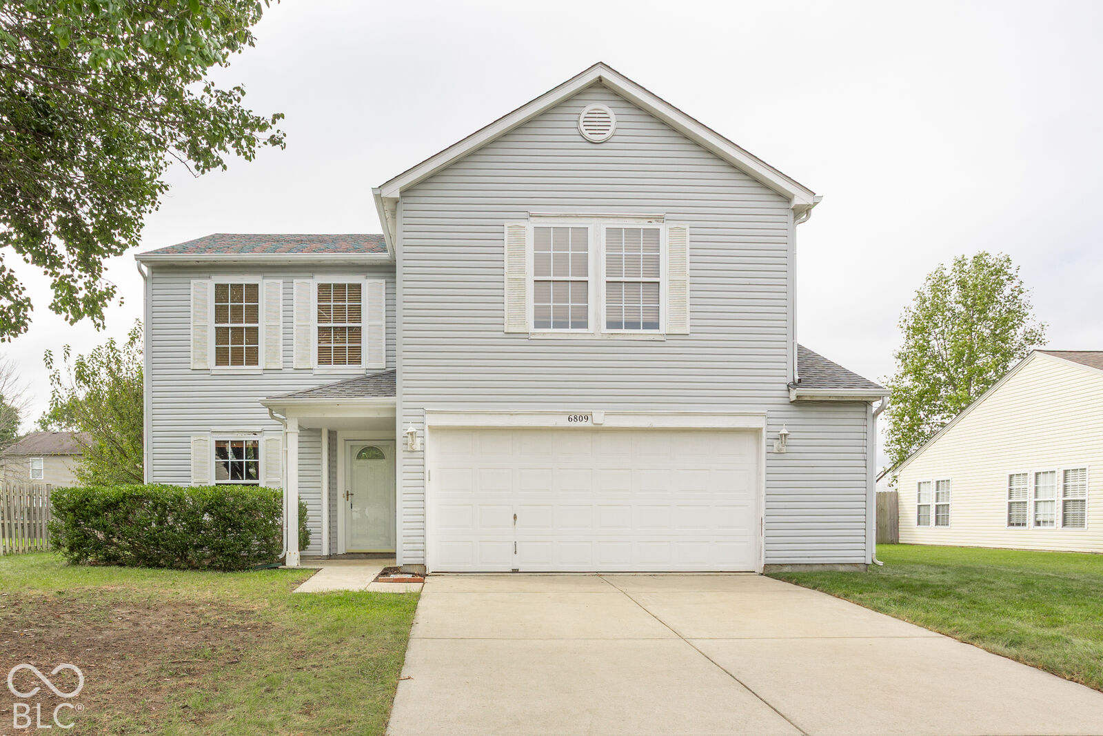 Property Photo:  6809 W Dover Place  IN 46055 