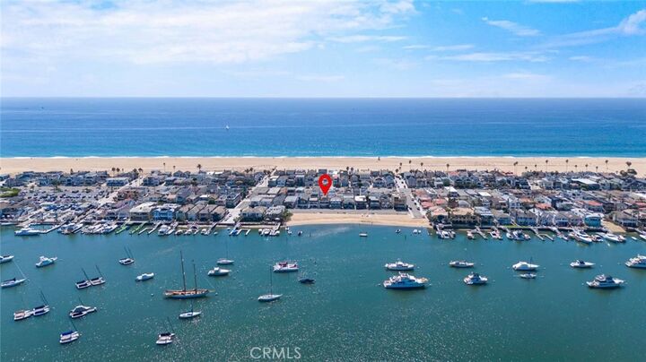 Property Photo:  915 W Bay Avenue  CA 92661 