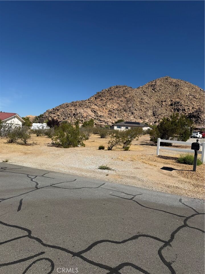 Property Photo:  23372 Taos  CA 92307 