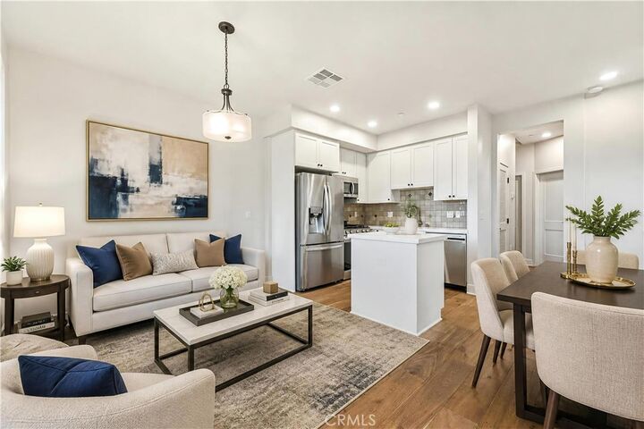 Property Photo:  2043 Lincoln Avenue  CA 90501 