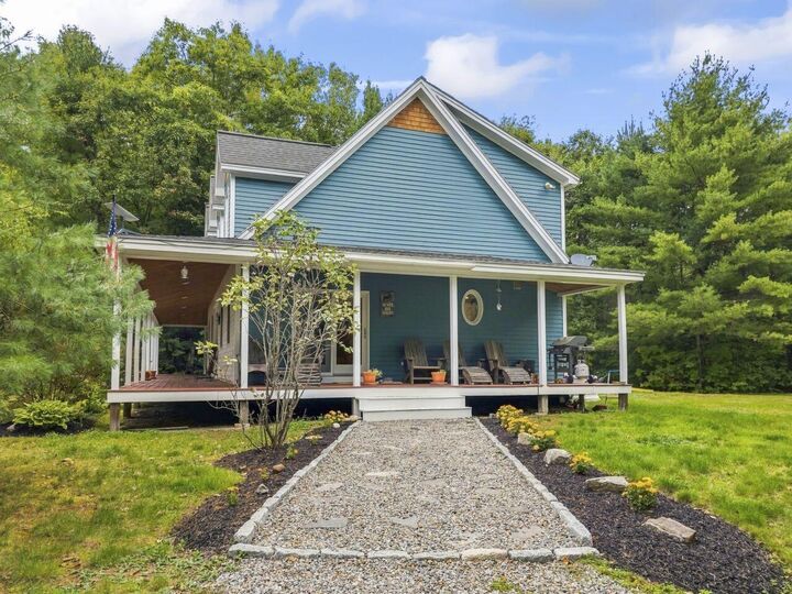 Property Photo:  19 Glen Road  ME 04037 
