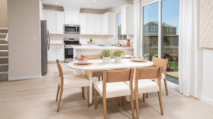 Property Photo: 3537 Emery Cove Way CA 95835