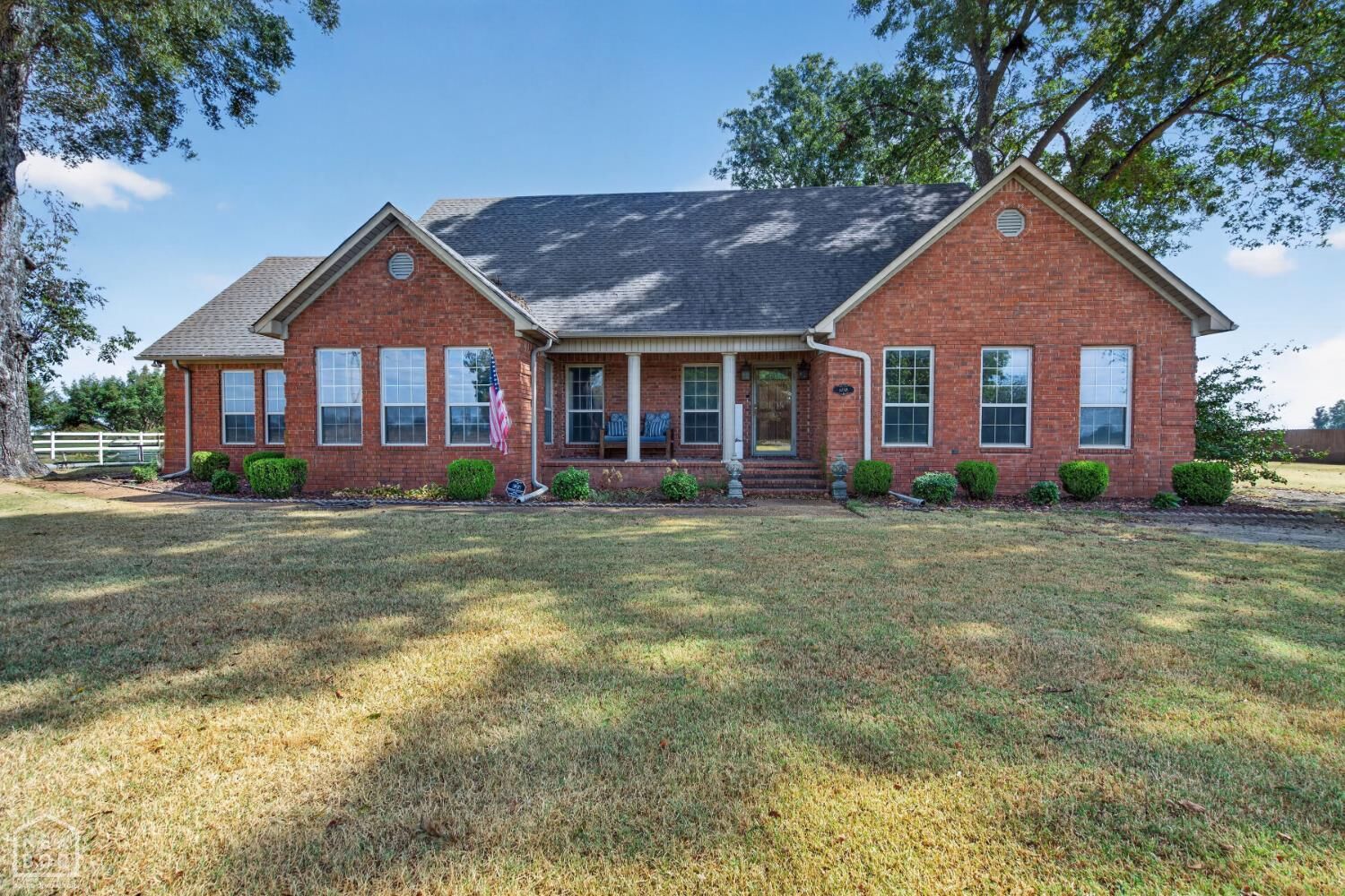 Property Photo: 6498 N US Highway 61 AR 72315