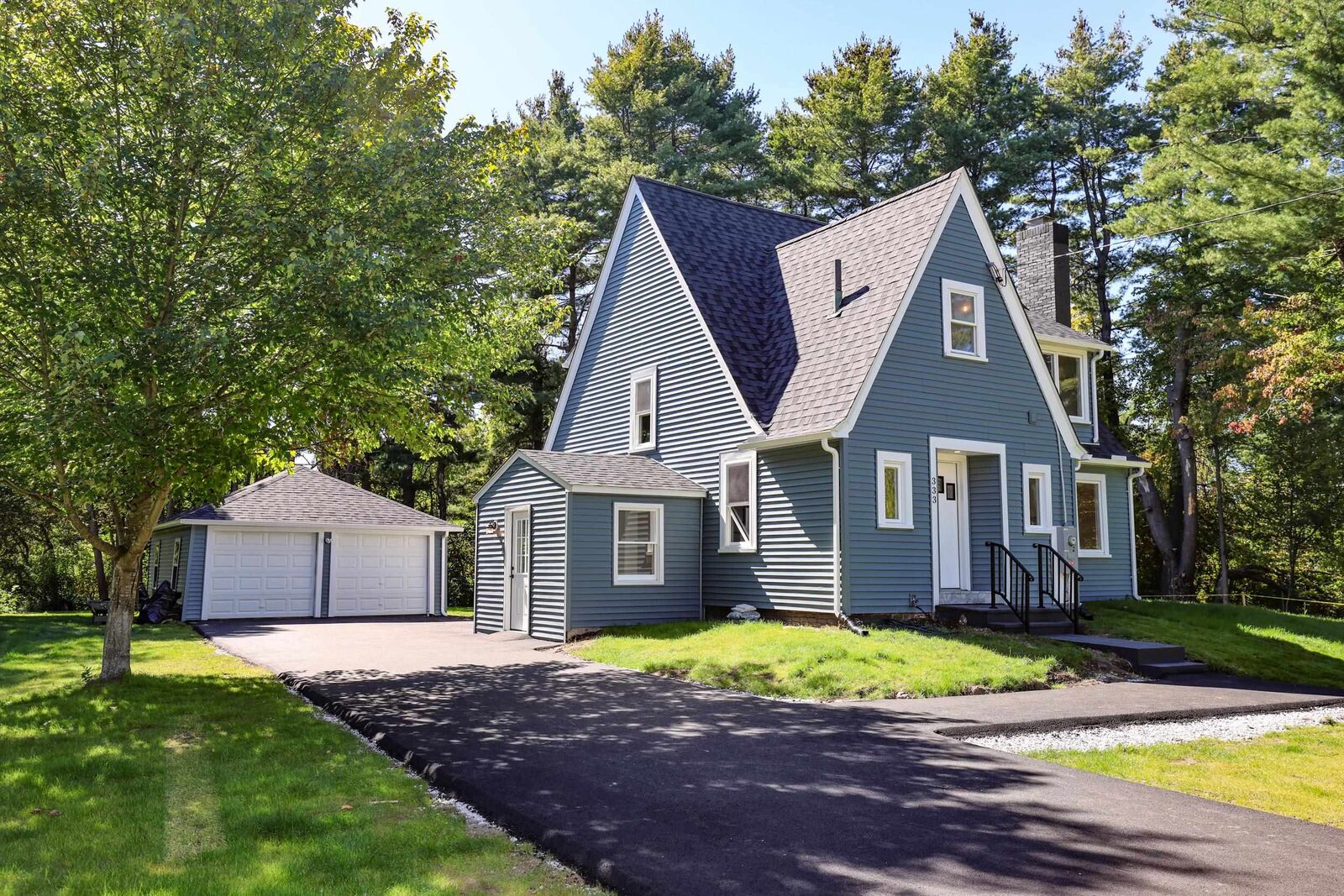 Property Photo: 333 Cohas Avenue NH 03109