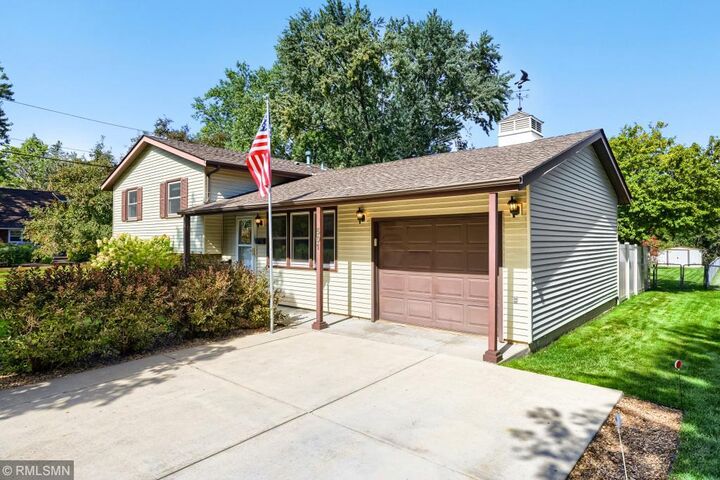 Property Photo:  501 17th Street E  MN 55033 