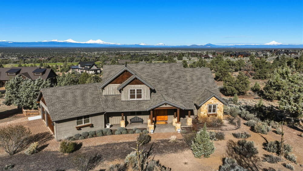 Property Photo:  15361 SW Branding Iron Court  OR 97753 