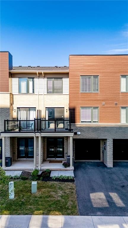 Property Photo:  7 Roxanne Drive  ON L8H 0B6 