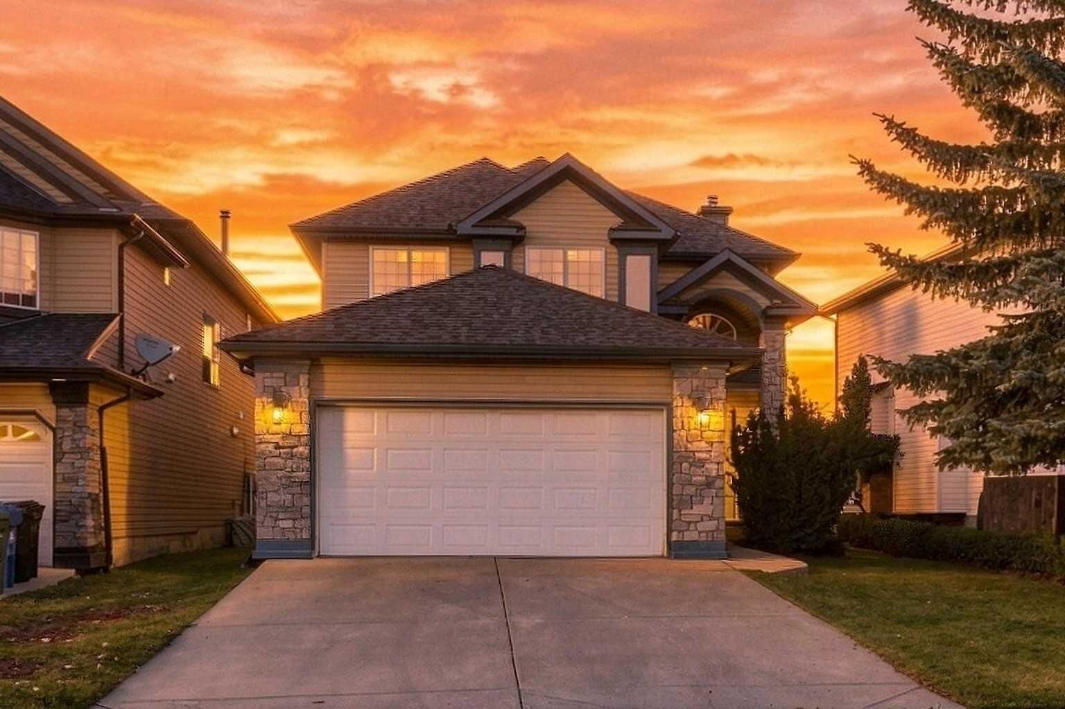 Property Photo:  25 Arbour Ridge Park NW  AB T3G 4C4 