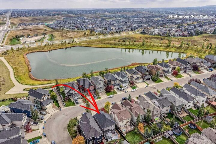 Property Photo:  137 Sage Valley Close NW  AB T3R 0J4 