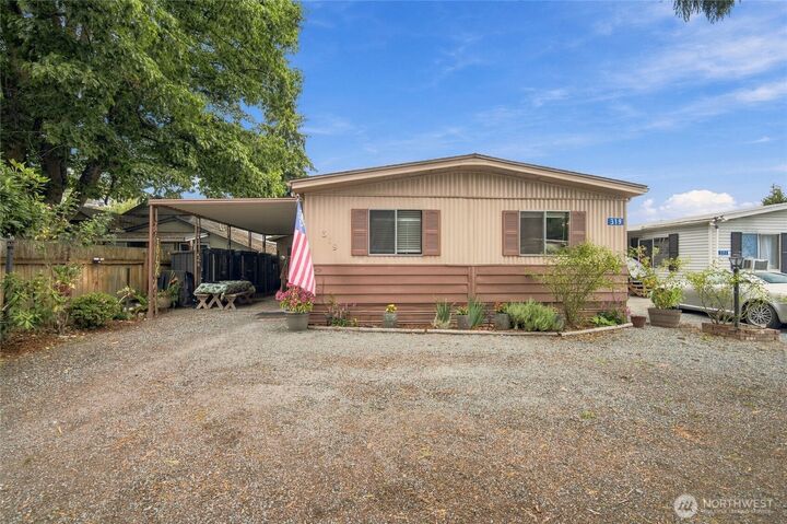Property Photo:  319  Laird Place  WA 98233 
