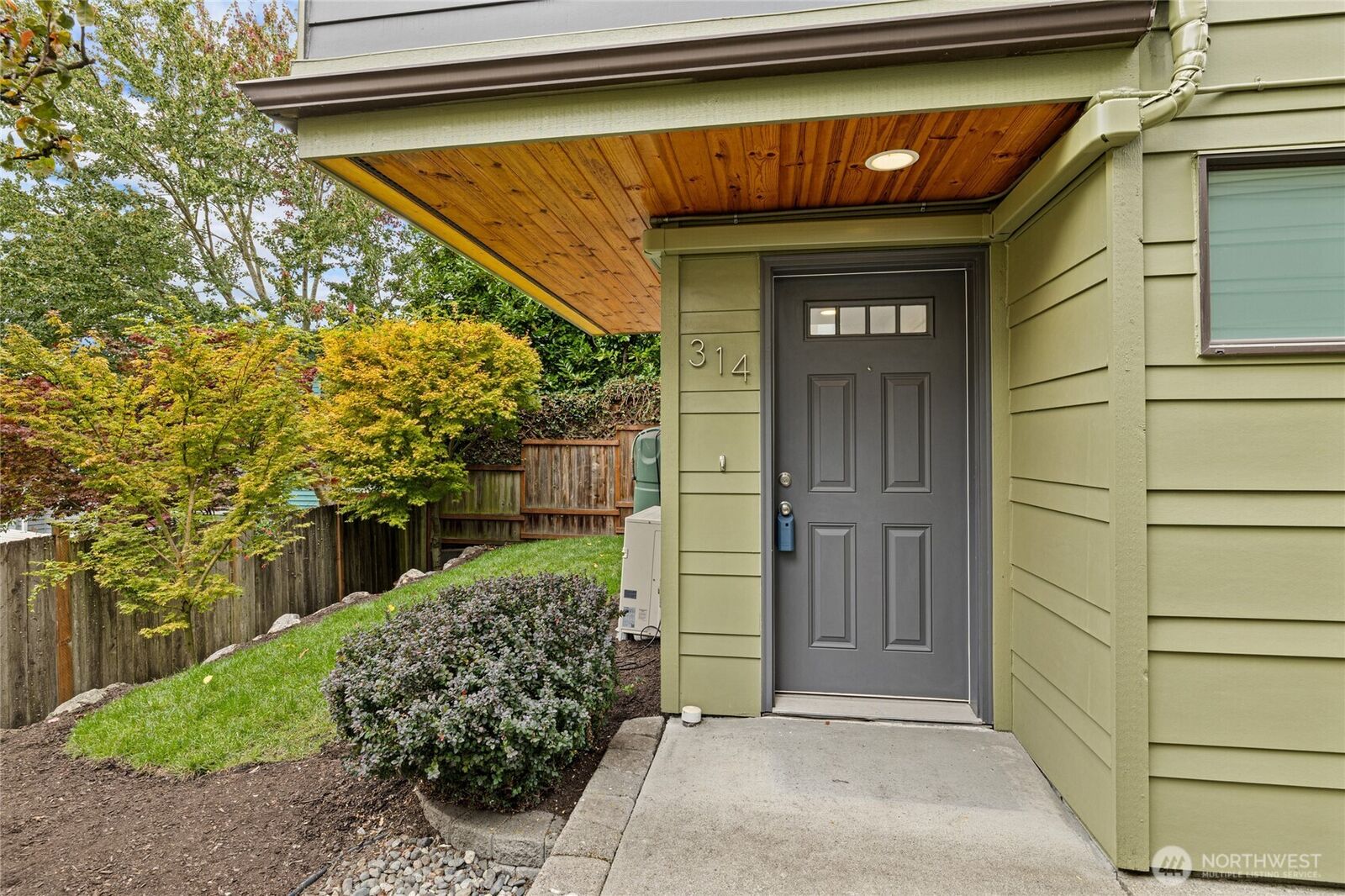 Property Photo: 314 NW 54th Street WA 98107