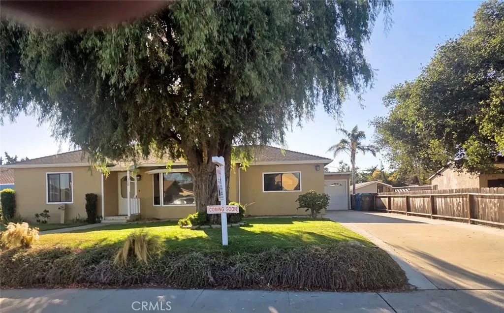 Property Photo:  350 Walnut  CA 93420 